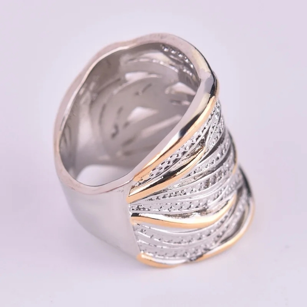 14k Gold plated diamond ring - Picture 6 of 6